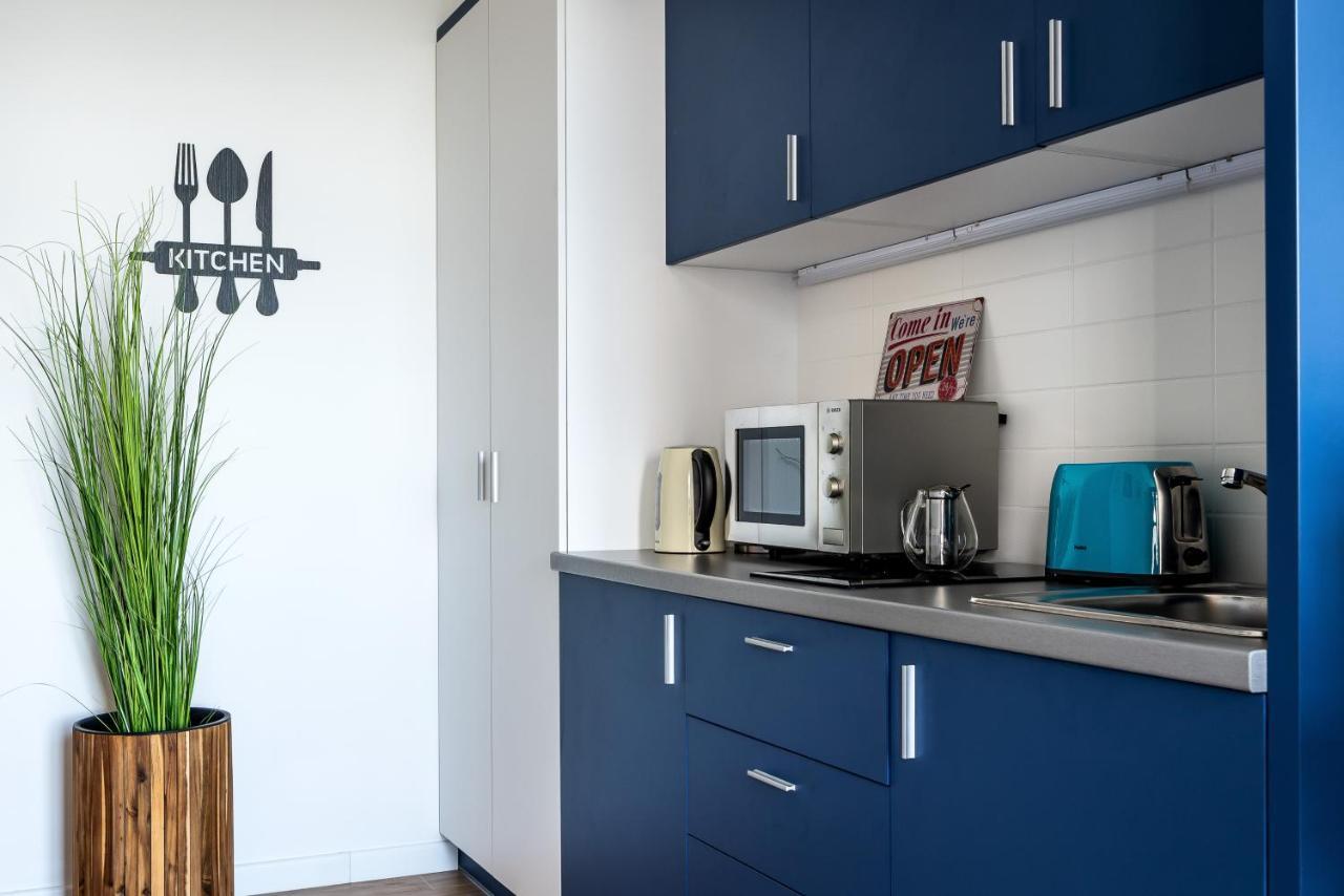 Proreznaya Apartments Киев Экстерьер фото